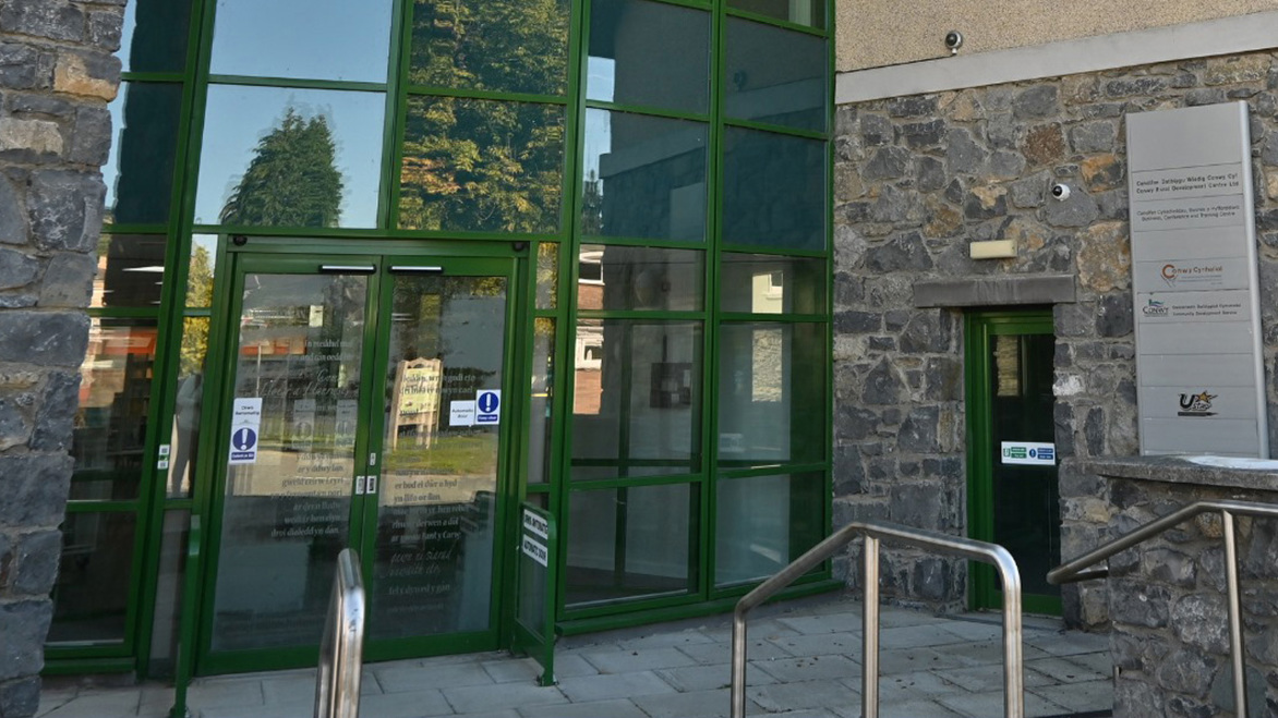 Llanrwst Library Exterior