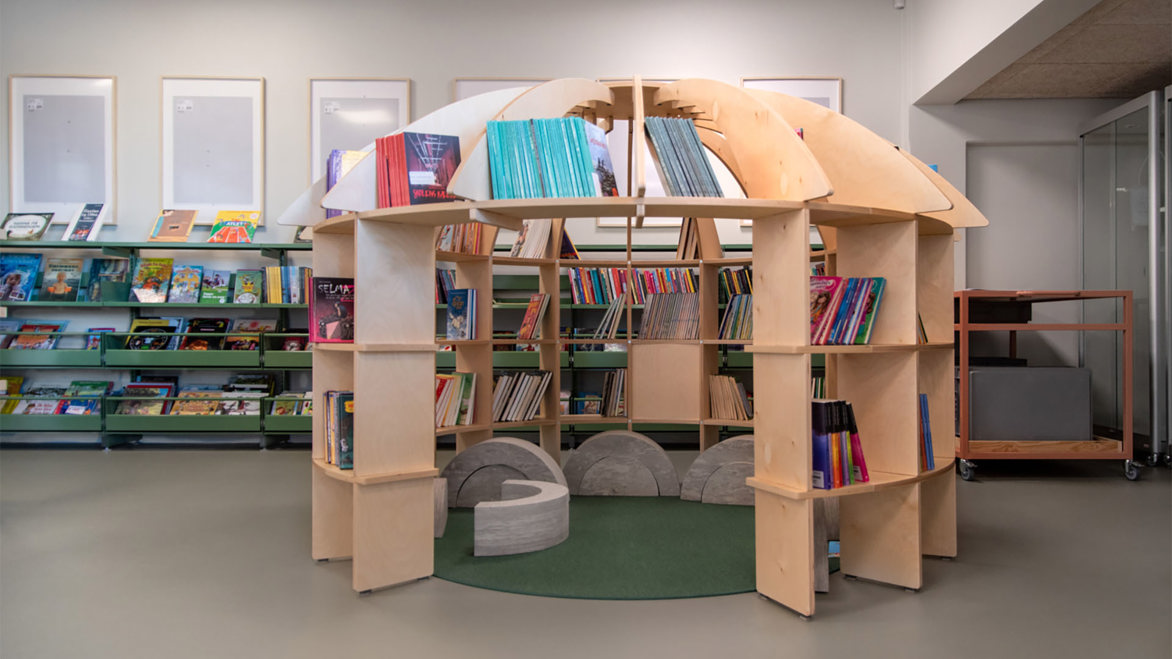 Taastrup Public Library wooden reading hut