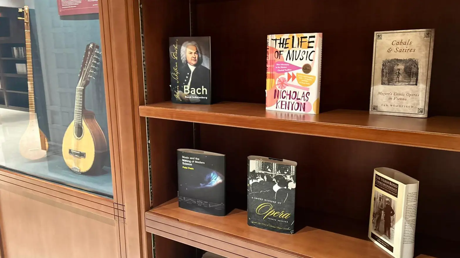 Visiting Libraries in Oman