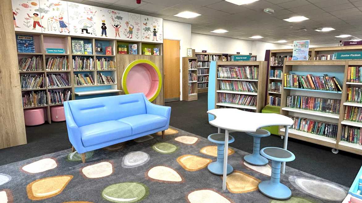 Mapplewell Childrens Library